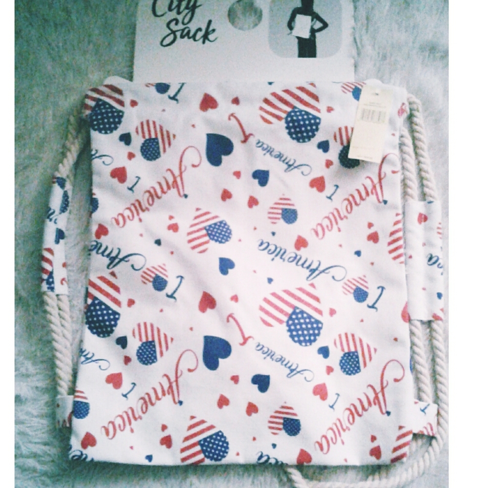 Collection 18 City Sack